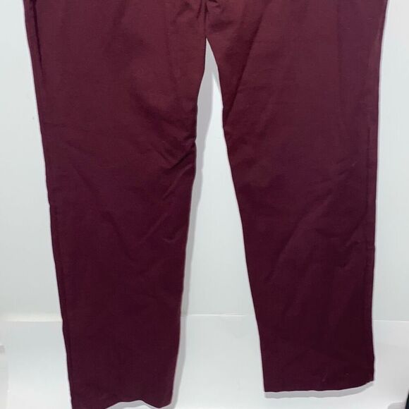 Liz Claiborne Women's Burgundy Straight Leg Mid Rise Pull On Pants Size Large - Picture 4 of 9
